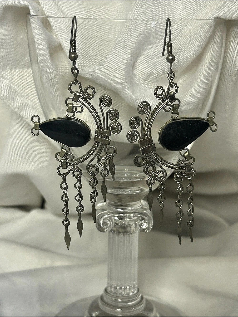 Black & Silver Dangle Earrings Like New